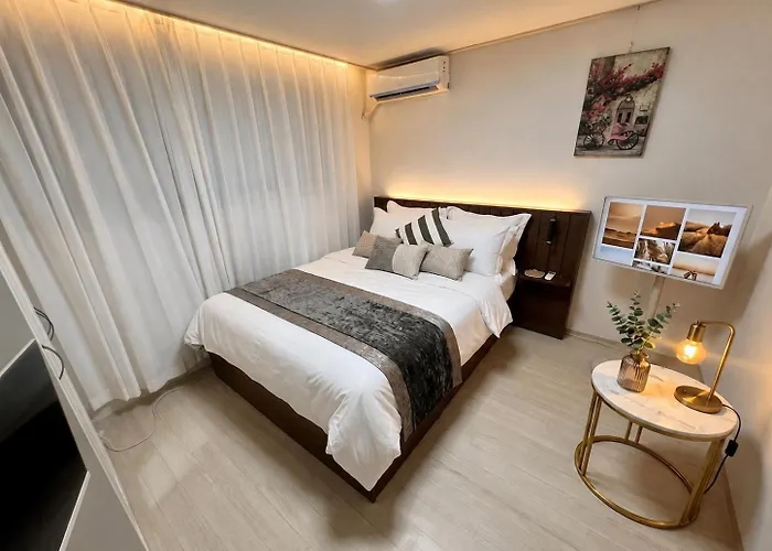 Villa 오픈할인가, 어반 링크 상도, 중앙대, 숭실대 도보권, 4명 가족 단위 환영, 방2개, 출장, 여행객 환영 *